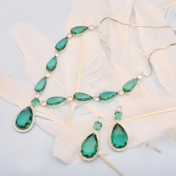 Roseate Glow Silver Necklace - Image 2