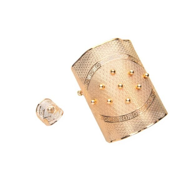 LuxeLoom Bracelets - Image 3